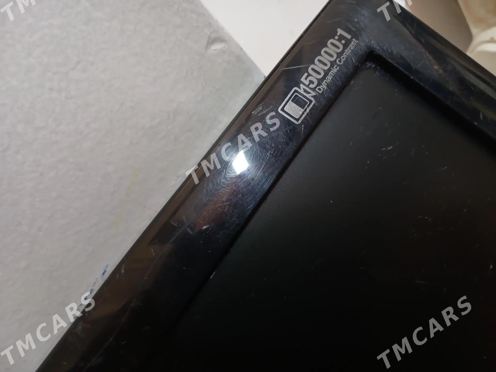 samsung manitor - 30 mkr - img 3