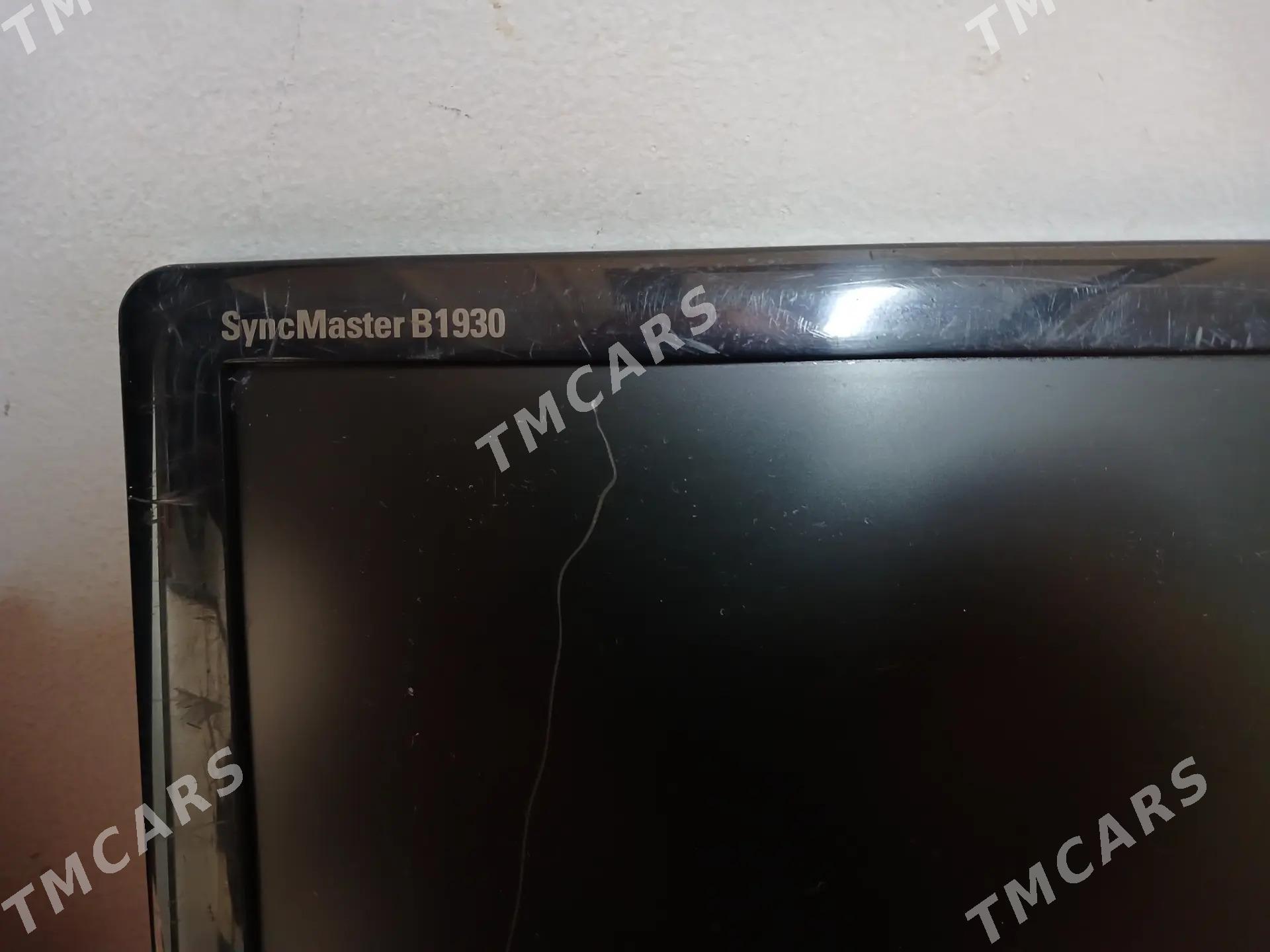 samsung manitor - 30 mkr - img 2