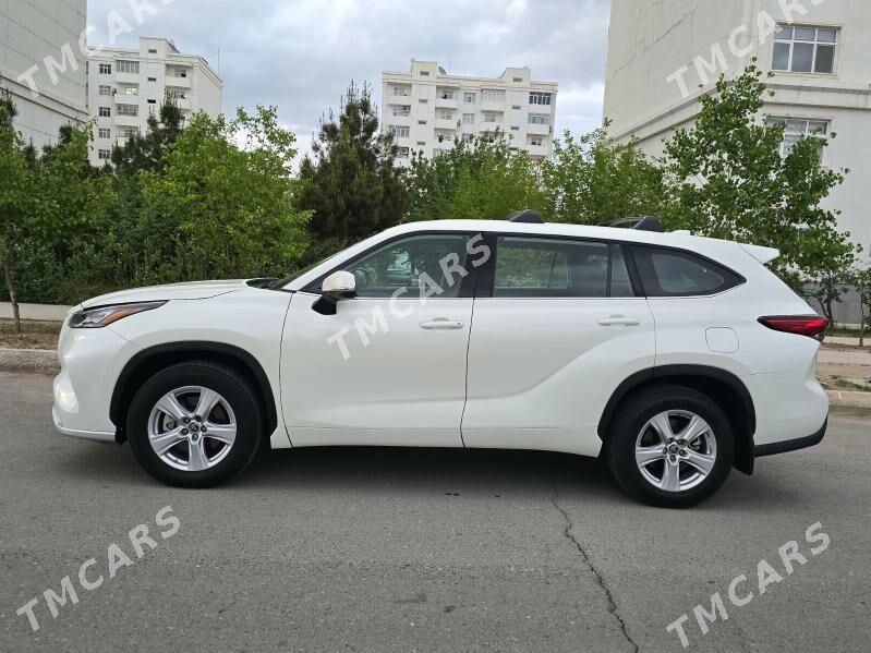 Toyota Highlander 2022 - 445 000 TMT - Ашхабад - img 4