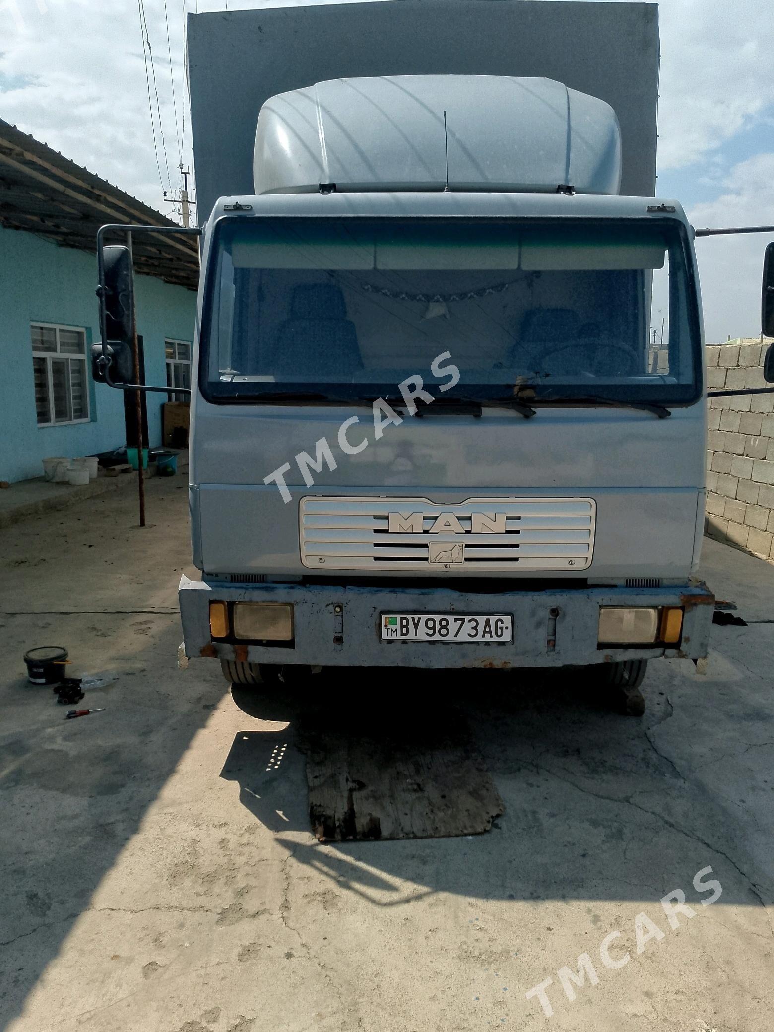 Man LE 140 2003 - 210 000 TMT - Garadamak Şor - img 2