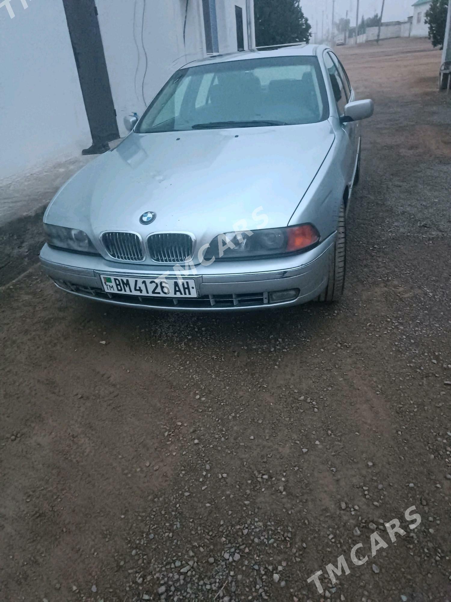 BMW E39 1999 - 80 000 TMT - Türkmenbaşy - img 5