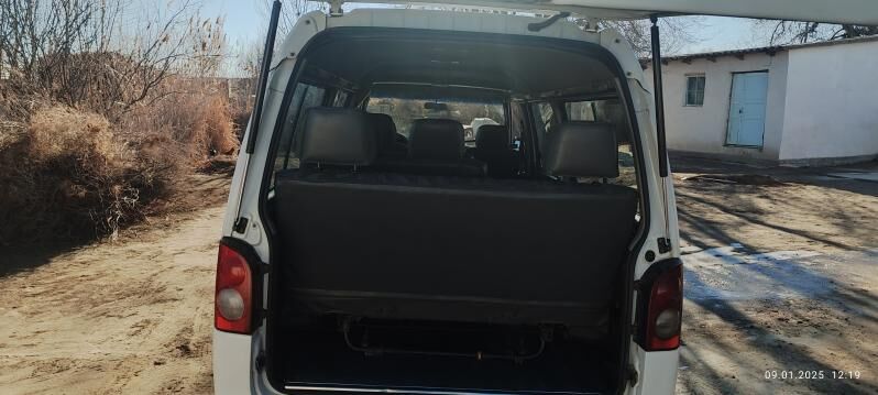 Toyota Hiace 2000 - 80 000 TMT - Кёнеургенч - img 7