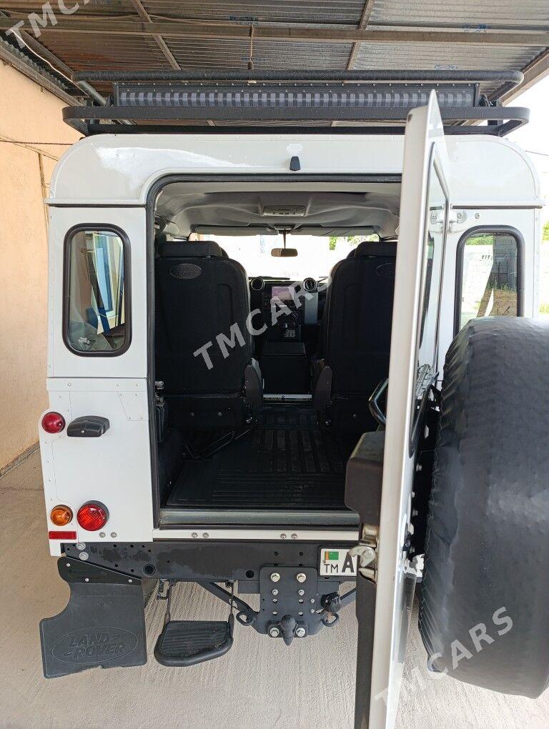 Land Rover Defender 2013 - 375 000 TMT - Aşgabat - img 2