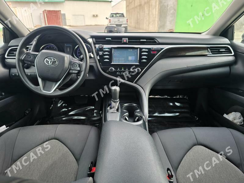 Toyota Camry 2018 - 275 000 TMT - Bekrewe - img 6