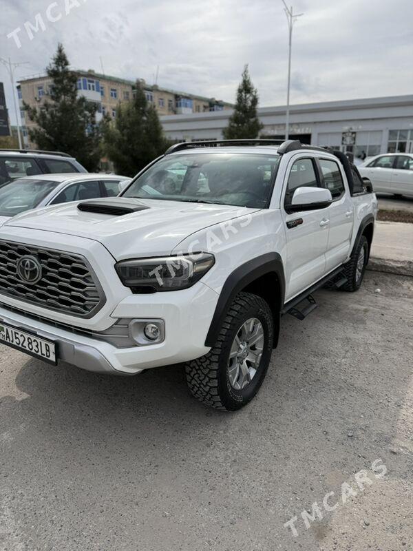 Toyota Tacoma 2021 - 500 000 TMT - Туркменабат - img 5