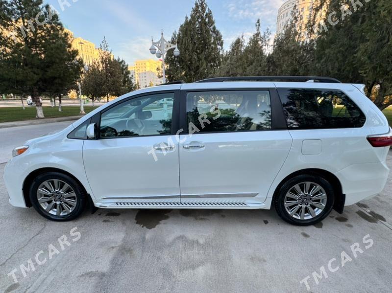 Toyota Sienna 2019 - 450 000 TMT - Aşgabat - img 5