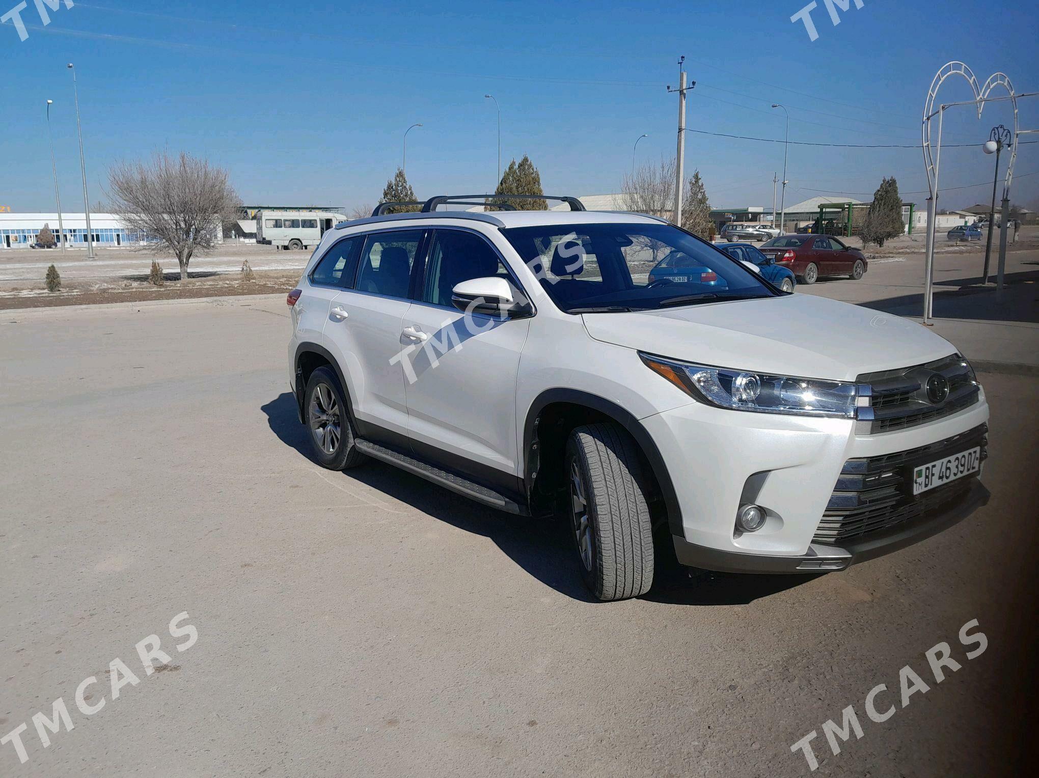 Toyota Highlander 2019 - 440 000 TMT - Дашогуз - img 3