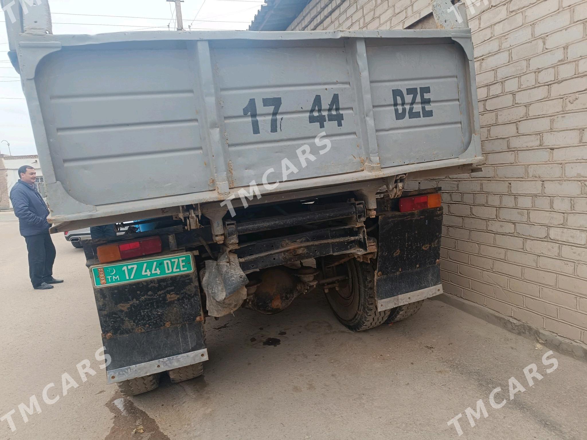 Zil 131 1989 - 40 000 TMT - Дашогуз - img 4