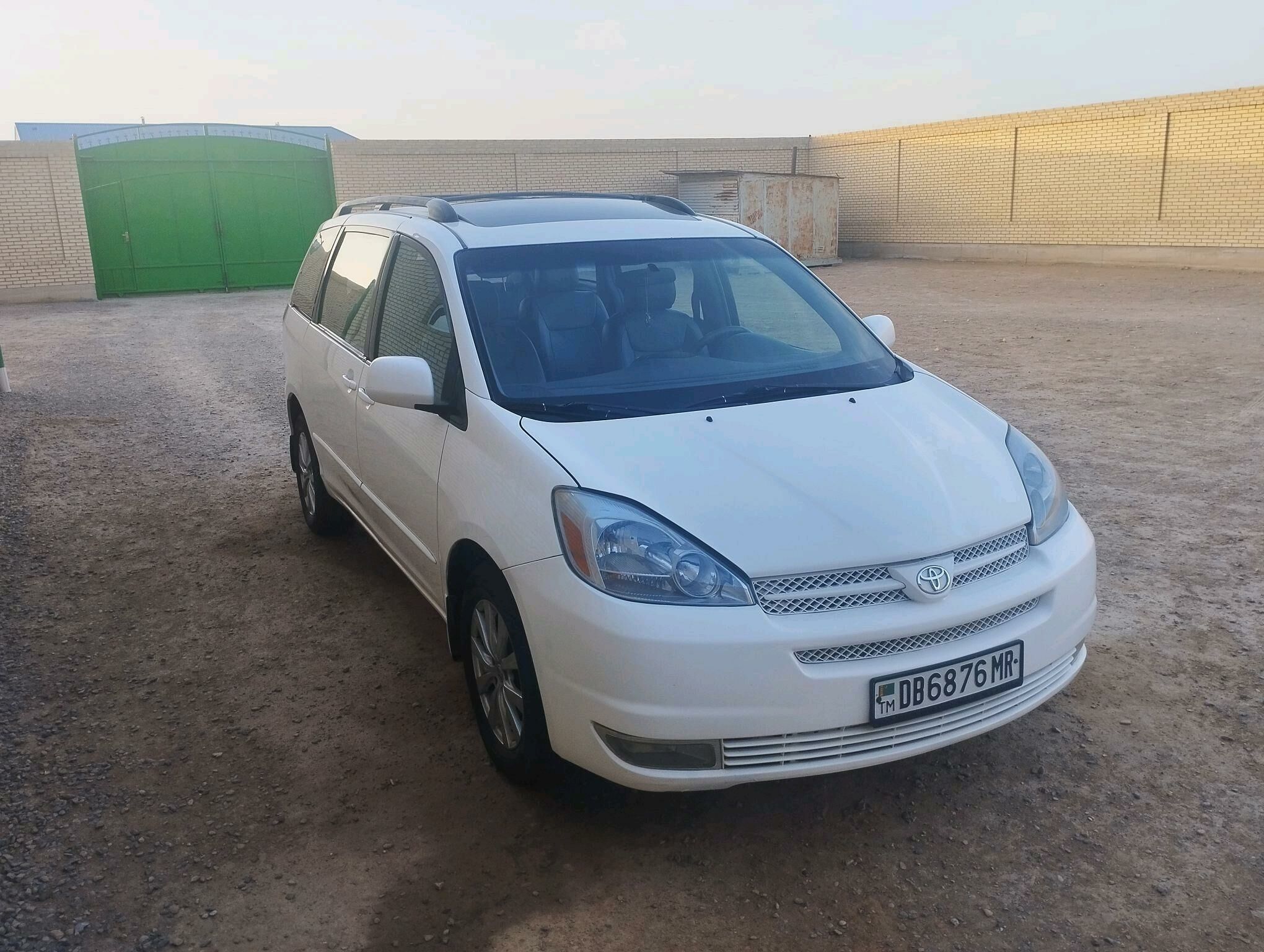 Toyota Sienna 2004 - 210 000 TMT - Мары - img 2
