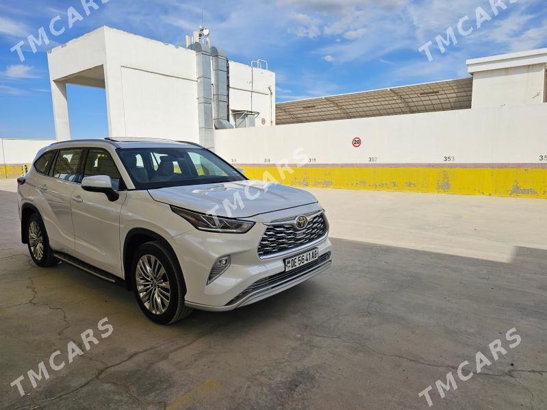 Toyota Highlander 2022 - 690 000 TMT - ул. Туркменбаши шаёлы (Ленина) - img 8