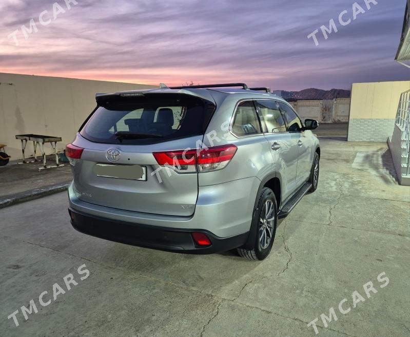Toyota Highlander 2019 - 449 000 TMT - Туркменбаши - img 3