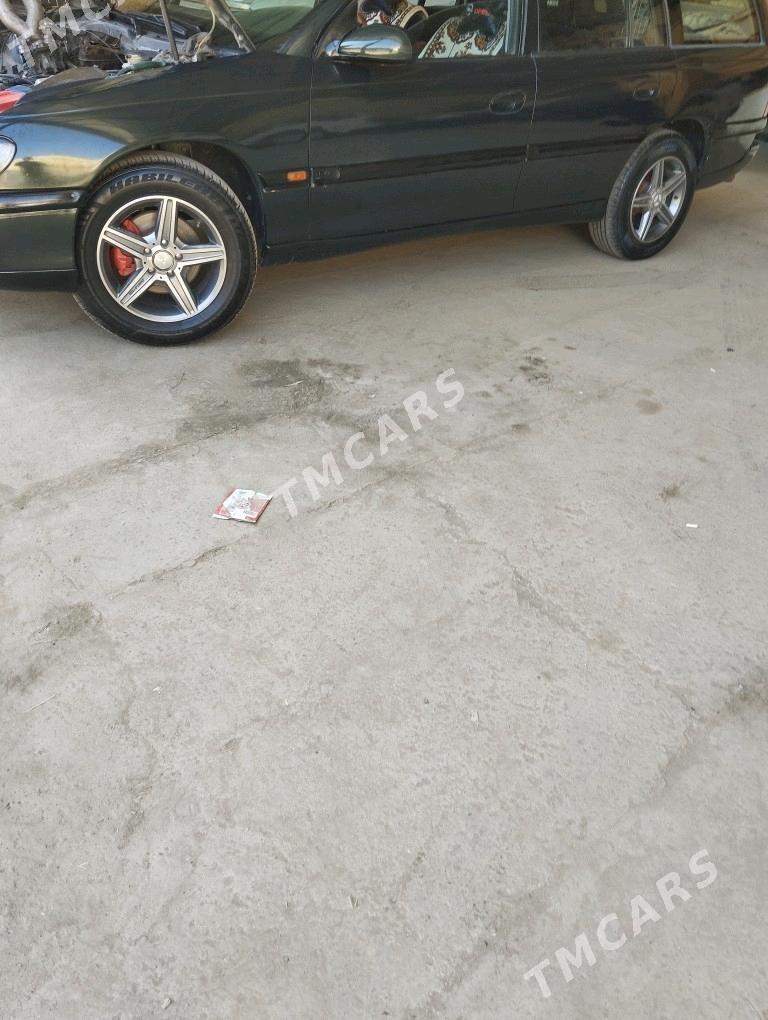 Opel Omega 1995 - 44 000 TMT - Чарджоу - img 2