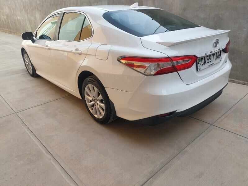 Toyota Camry 2020 - 270 000 TMT - Büzmeýin - img 9