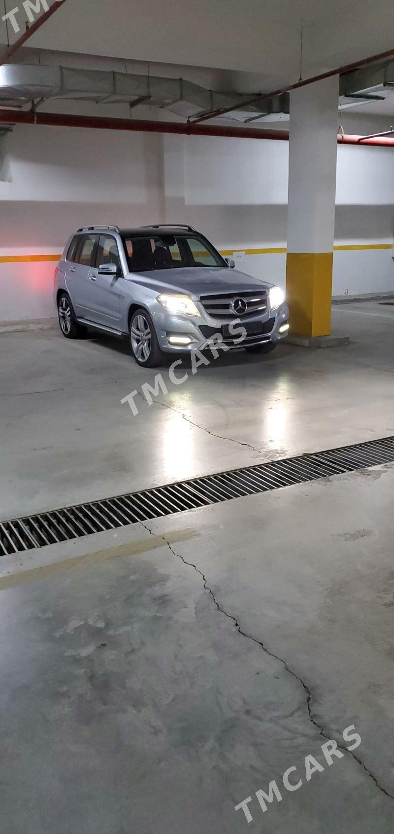 Mercedes-Benz GLK 350 2012 - 412 000 TMT - Ашхабад - img 2