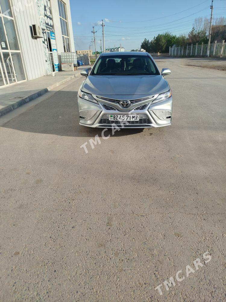 Toyota Camry 2021 - 320 000 TMT - Туркменабат - img 2