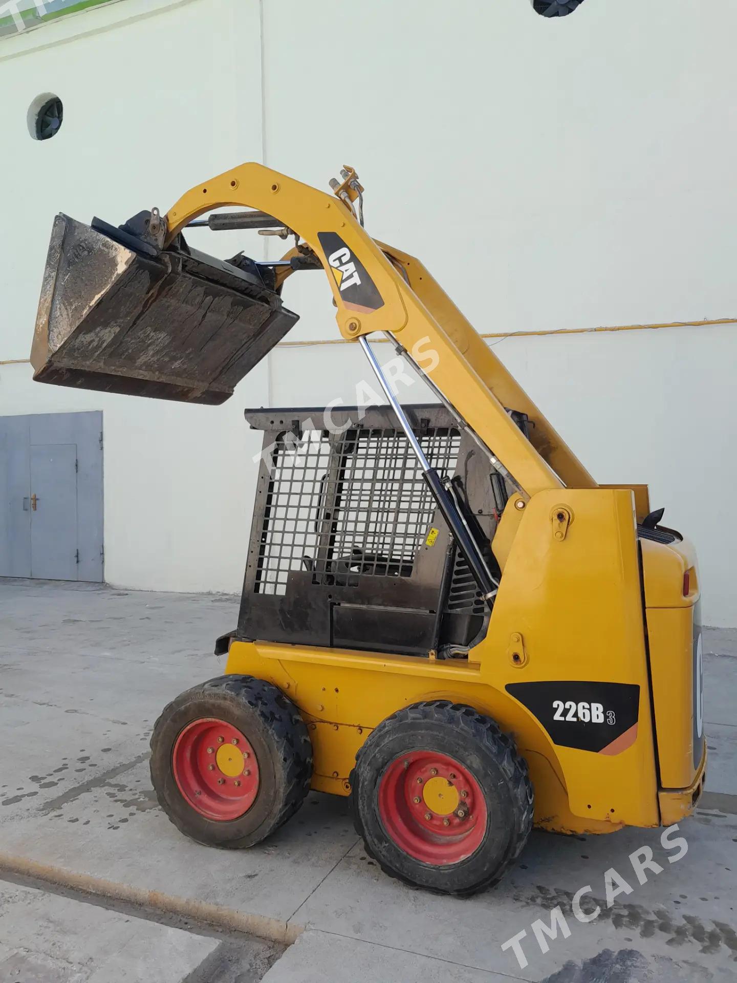 Bobcat S550 2010 - 160 000 TMT - Ашхабад - img 6