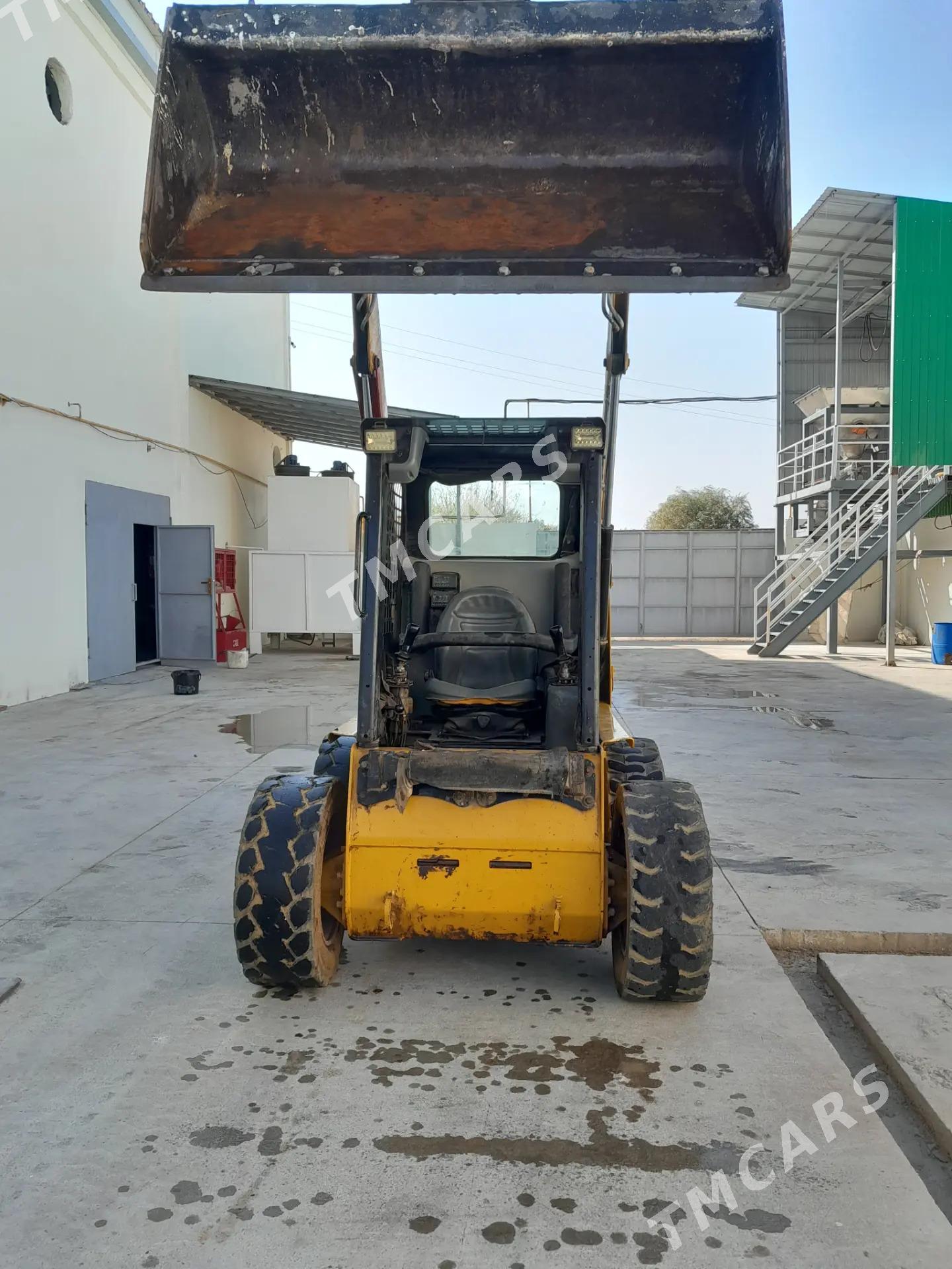 Bobcat S550 2010 - 160 000 TMT - Ашхабад - img 5
