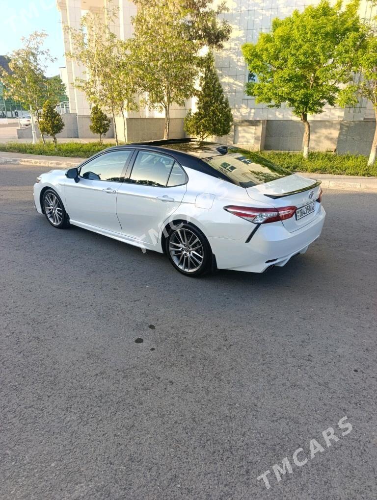 Toyota Camry 2019 - 370 000 TMT - Туркменбаши - img 1