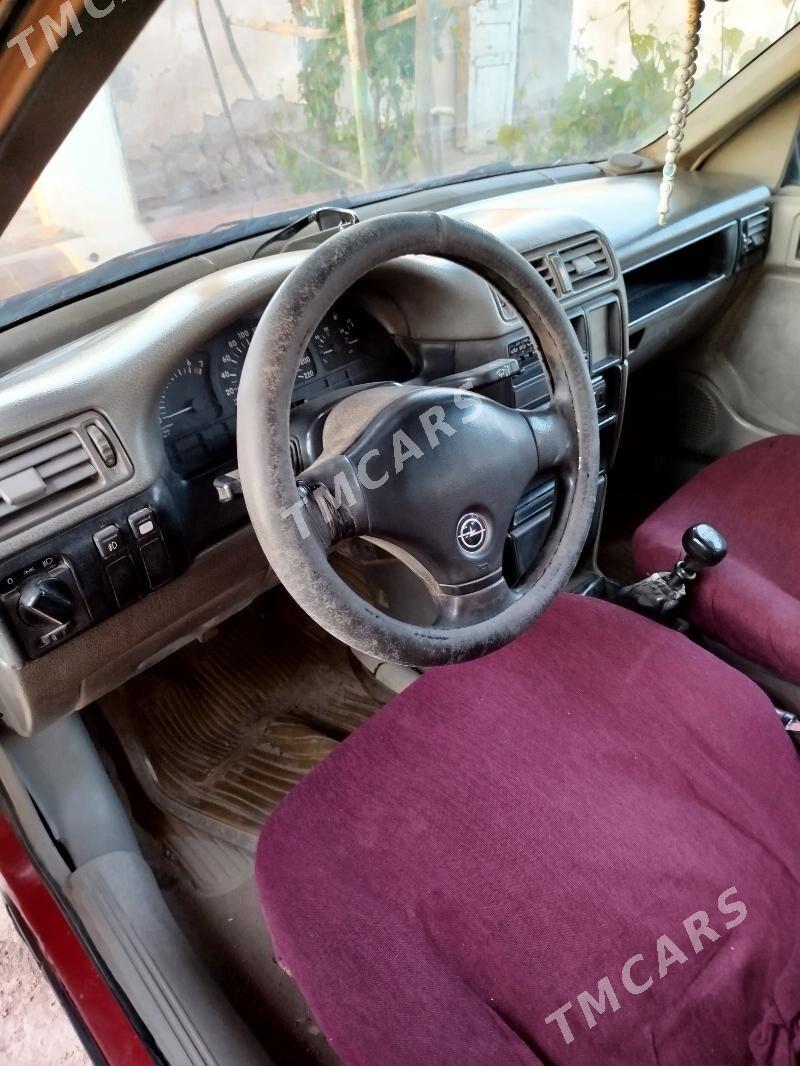 Opel Vectra 1989 - 25 000 TMT - Şabat etr. - img 6