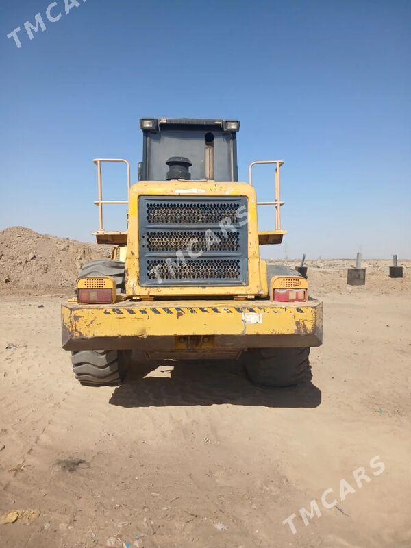 LiuGong CLG 856H 2014 - 600 000 TMT - Балканабат - img 1
