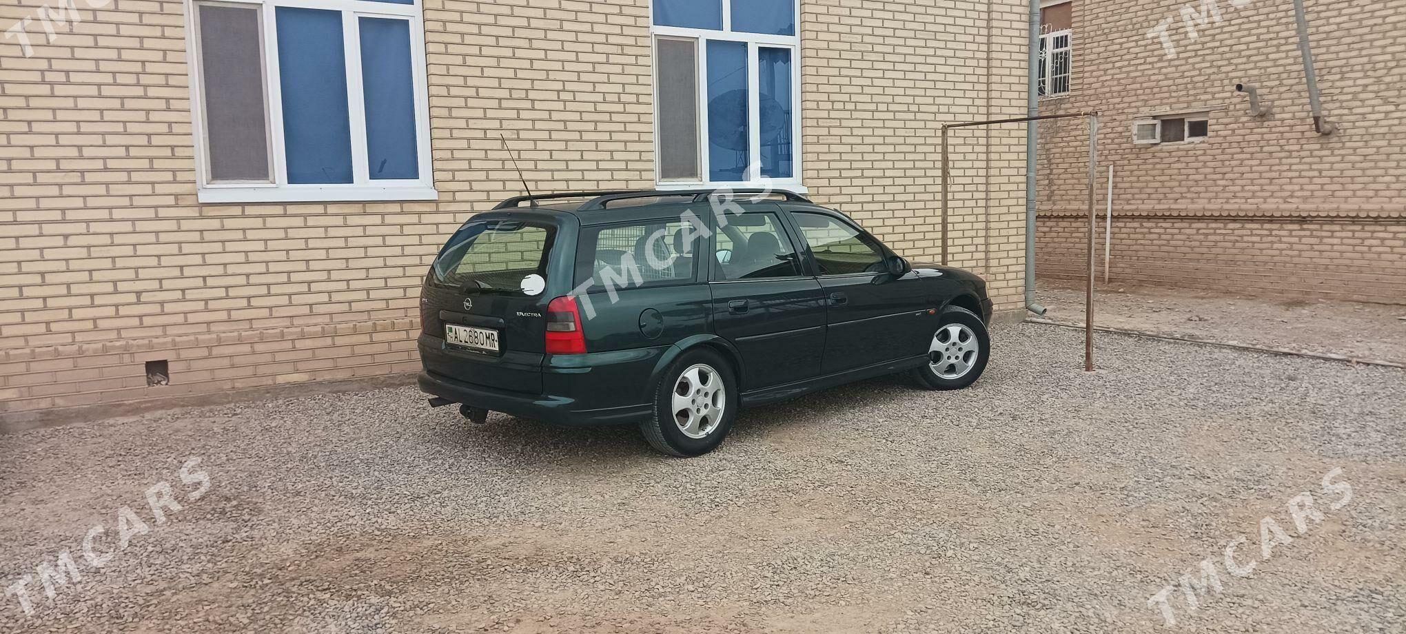 Opel Vectra 1999 - 44 000 TMT - Wekilbazar - img 3