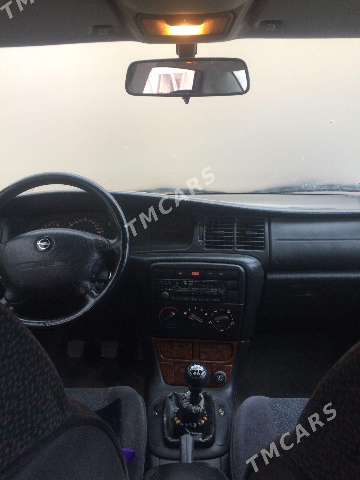 Opel Vectra 2000 - 57 000 TMT - Туркменабат - img 2