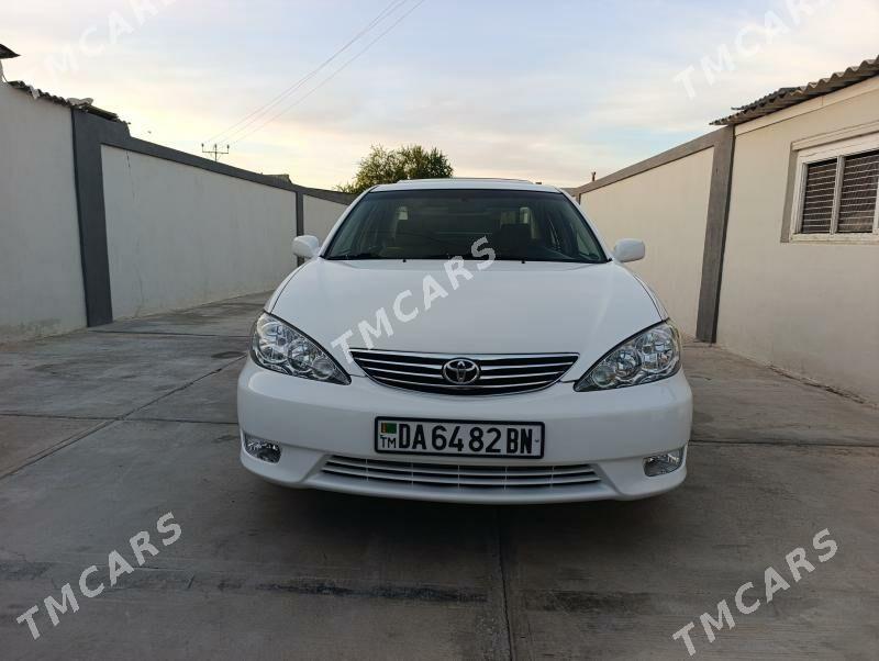 Toyota Camry 2005 - 185 000 TMT - Гызыларбат - img 2