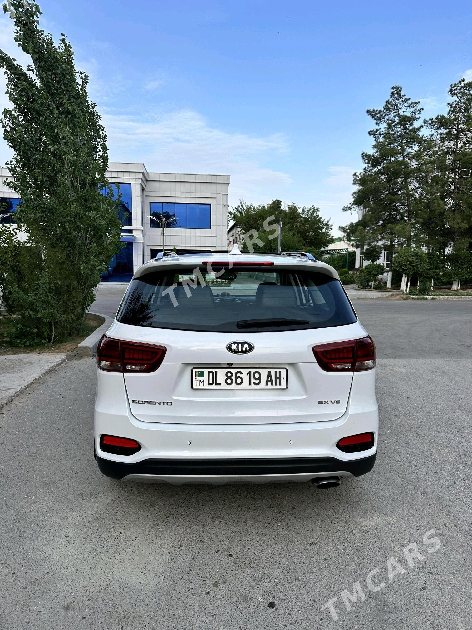 Kia Sorento 2018 - 380 000 TMT - Ашхабад - img 7