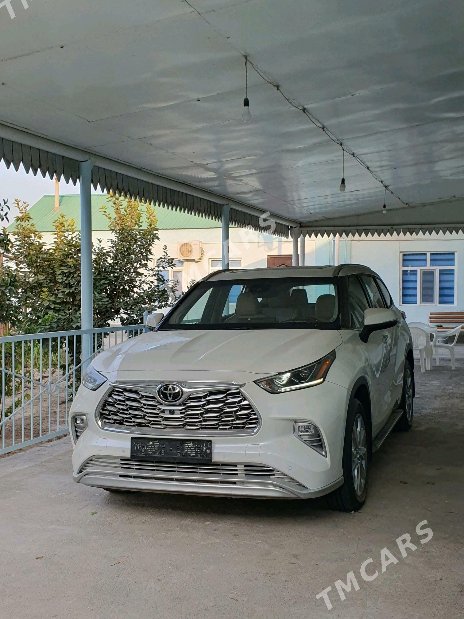 Toyota Highlander 2021 - 760 000 TMT - Ашхабад - img 2