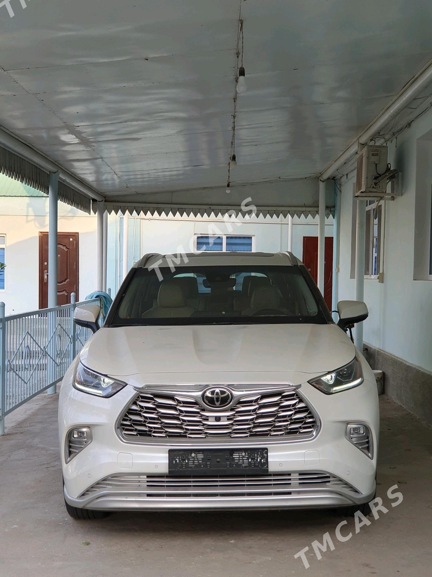 Toyota Highlander 2021 - 760 000 TMT - Ашхабад - img 3