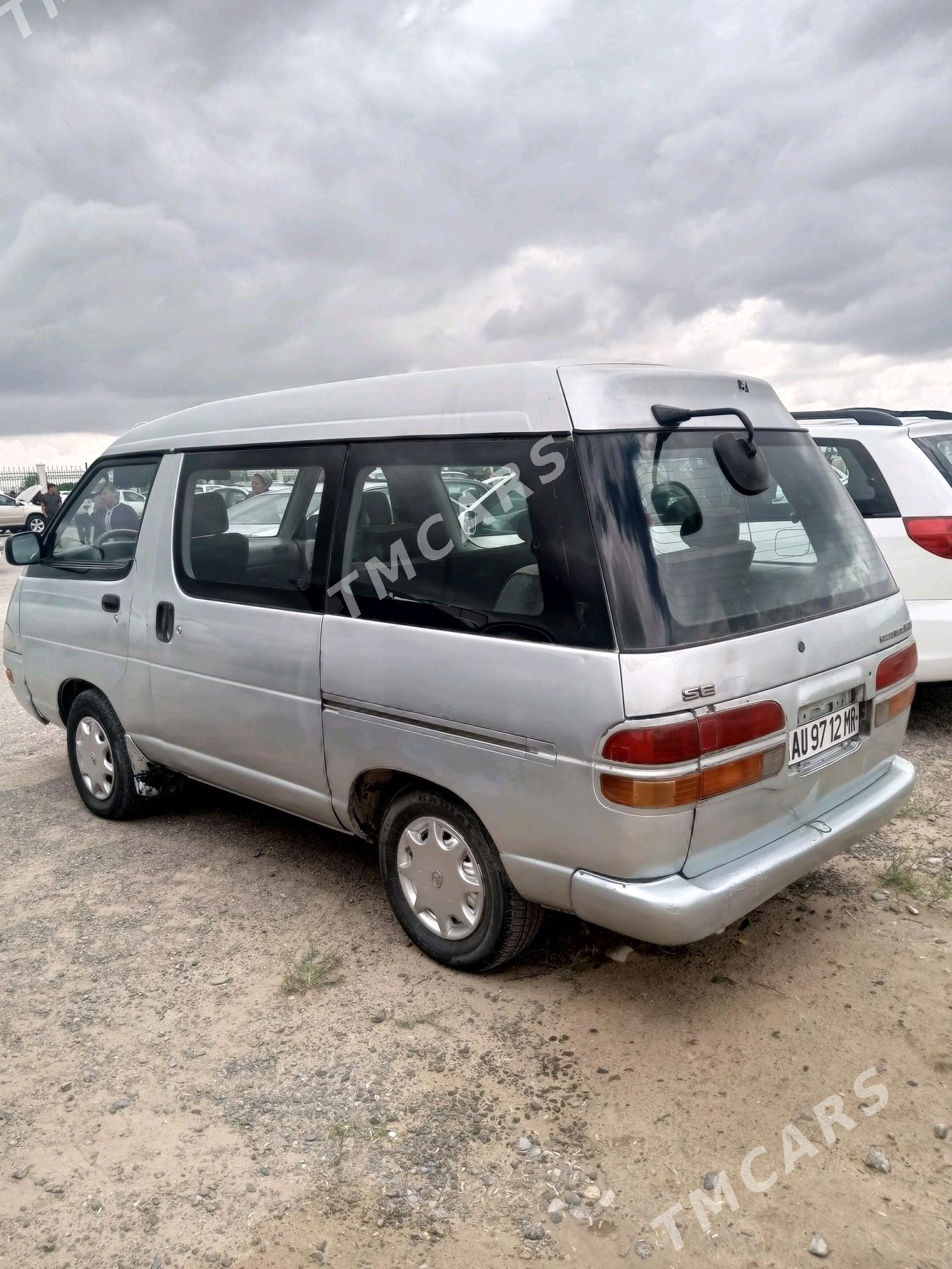 Toyota Town Ace 1993 - 26 000 TMT - Сакарчага - img 3