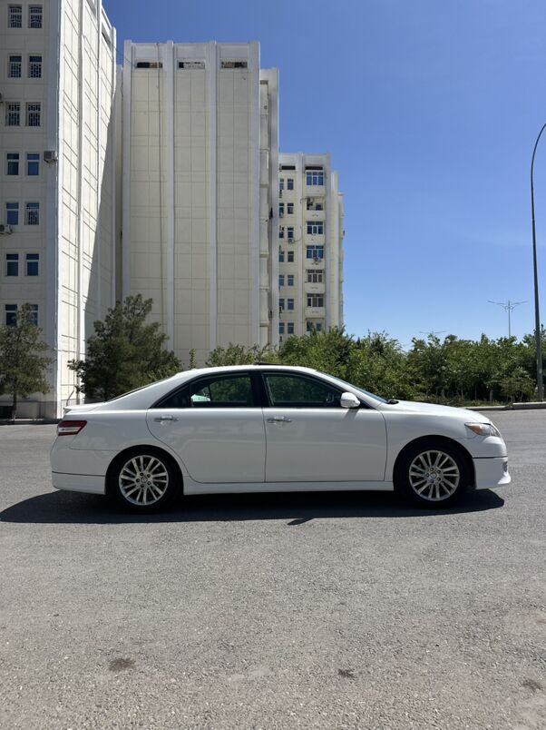 Toyota Camry 2011 - 190 000 TMT - Хитровка - img 2