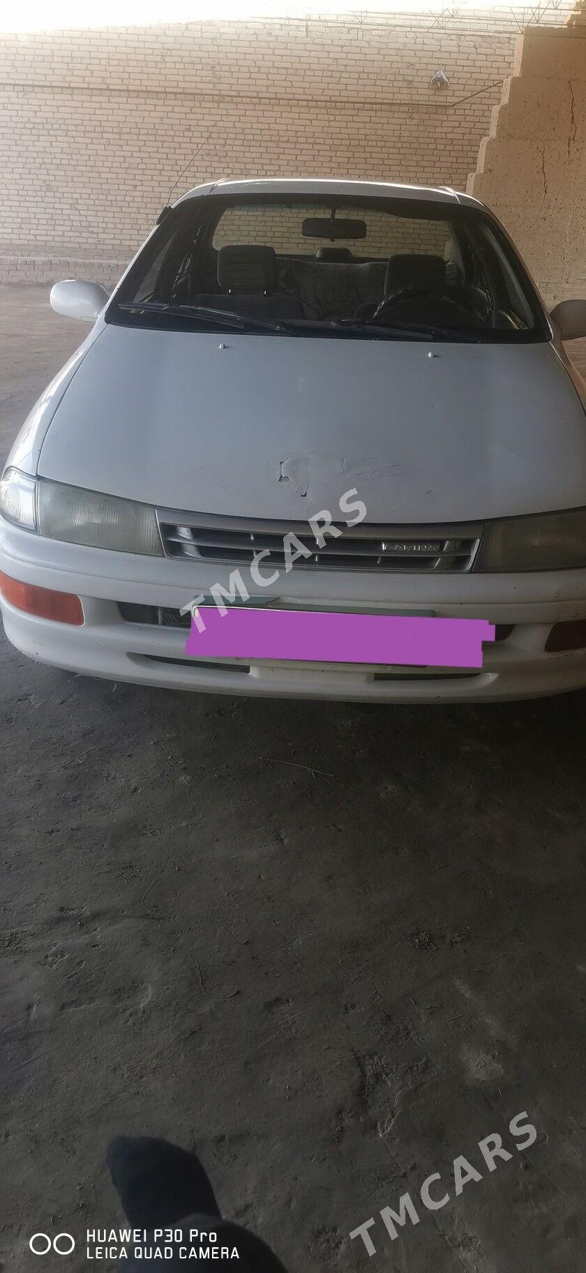 Toyota Carina 1992 - 37 000 TMT - Халач - img 3