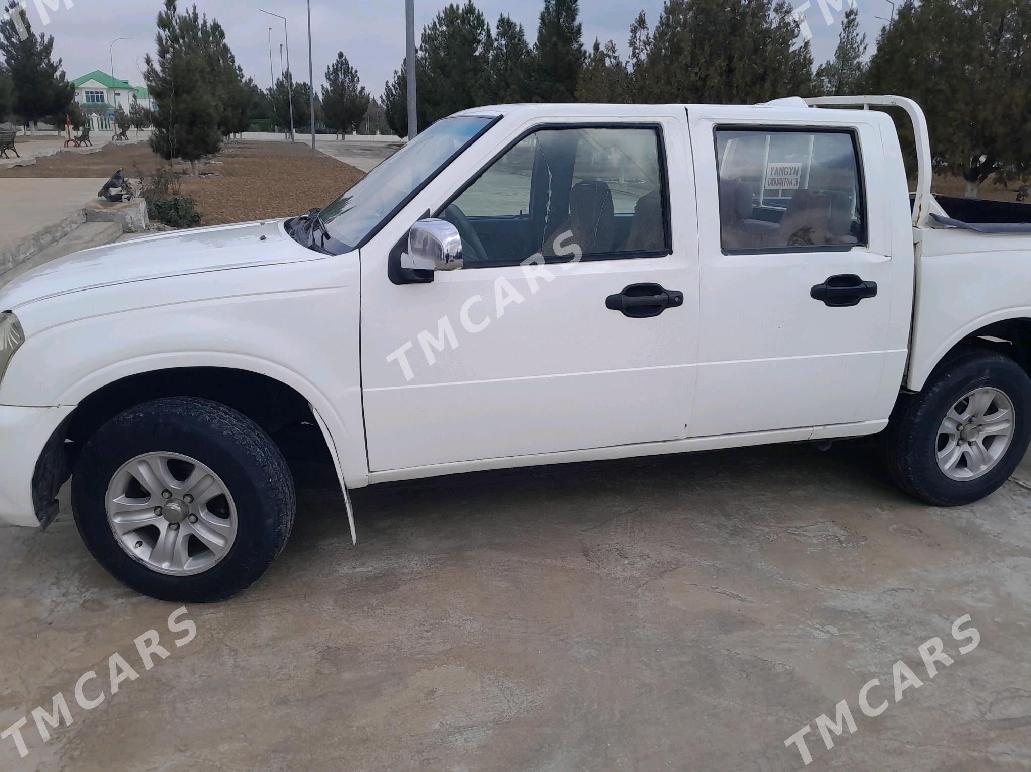 Toyota Hilux 2009 - 75 000 TMT - Бузмеин ГРЭС - img 3