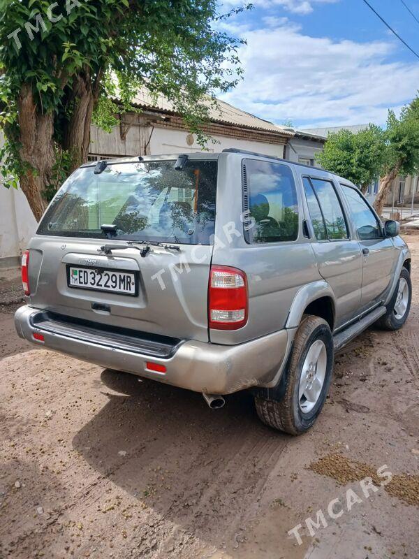 Nissan Pathfinder 1999 - 78 000 TMT - Ýolöten - img 2