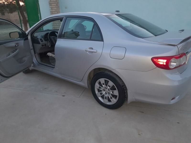 Toyota Corolla 2011 - 160 000 TMT - Kaka - img 3