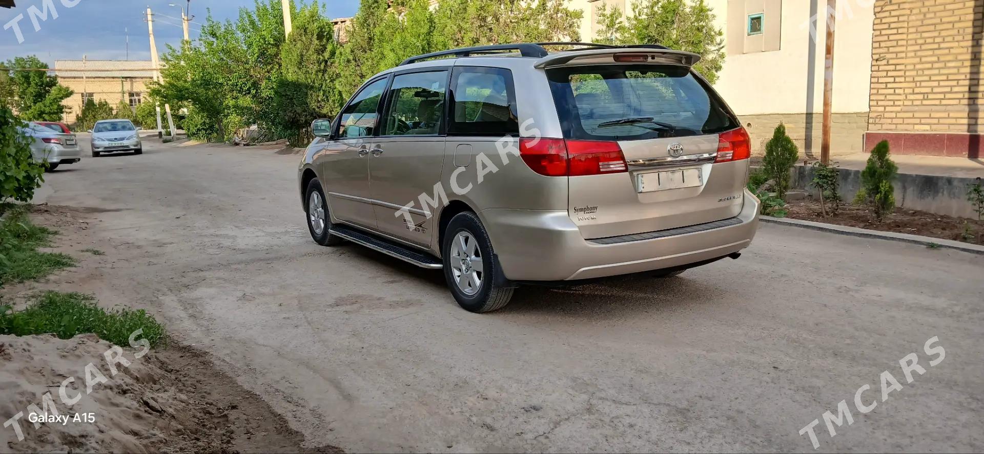 Toyota Sienna 2004 - 250 000 TMT - Daşoguz - img 6