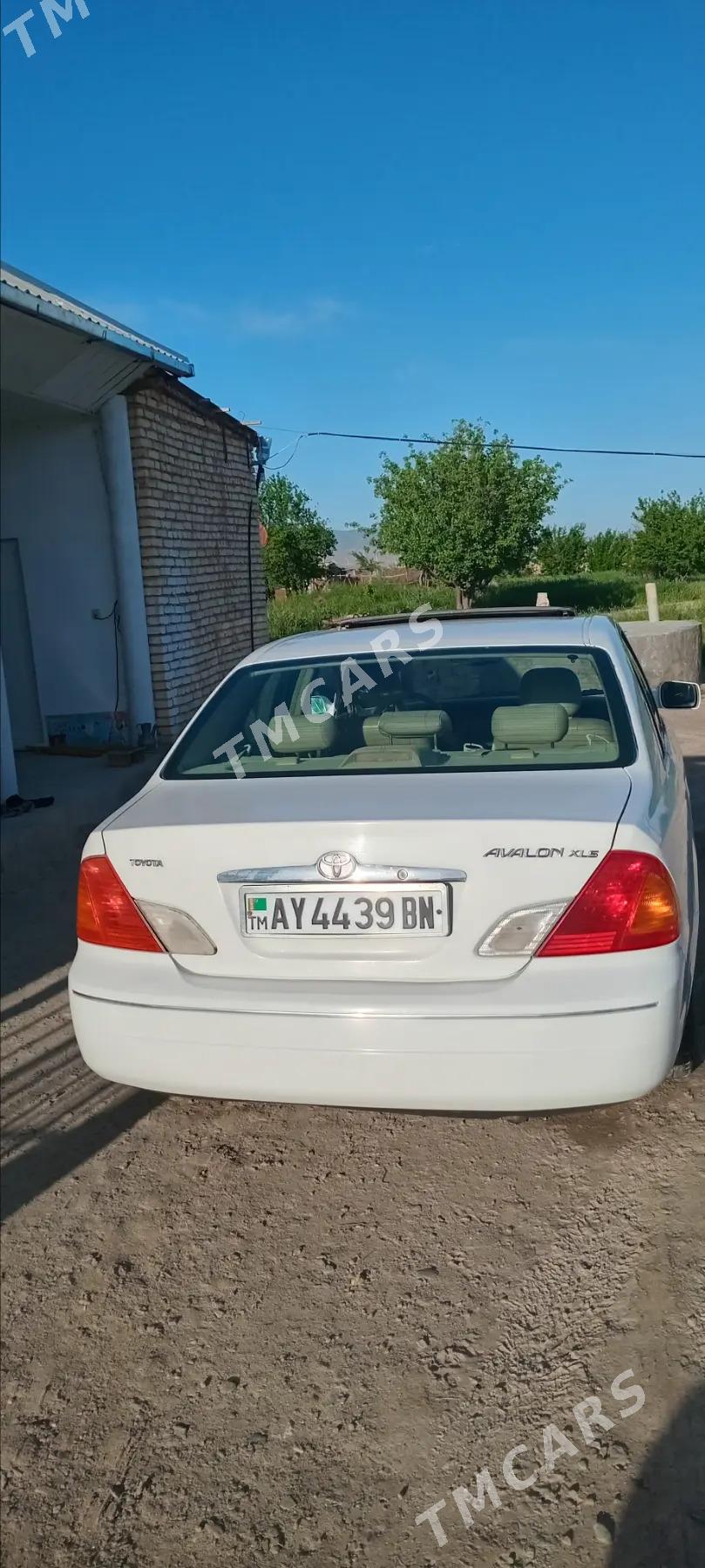 Toyota Avalon 2002 - 200 000 TMT - Махтумкули - img 5