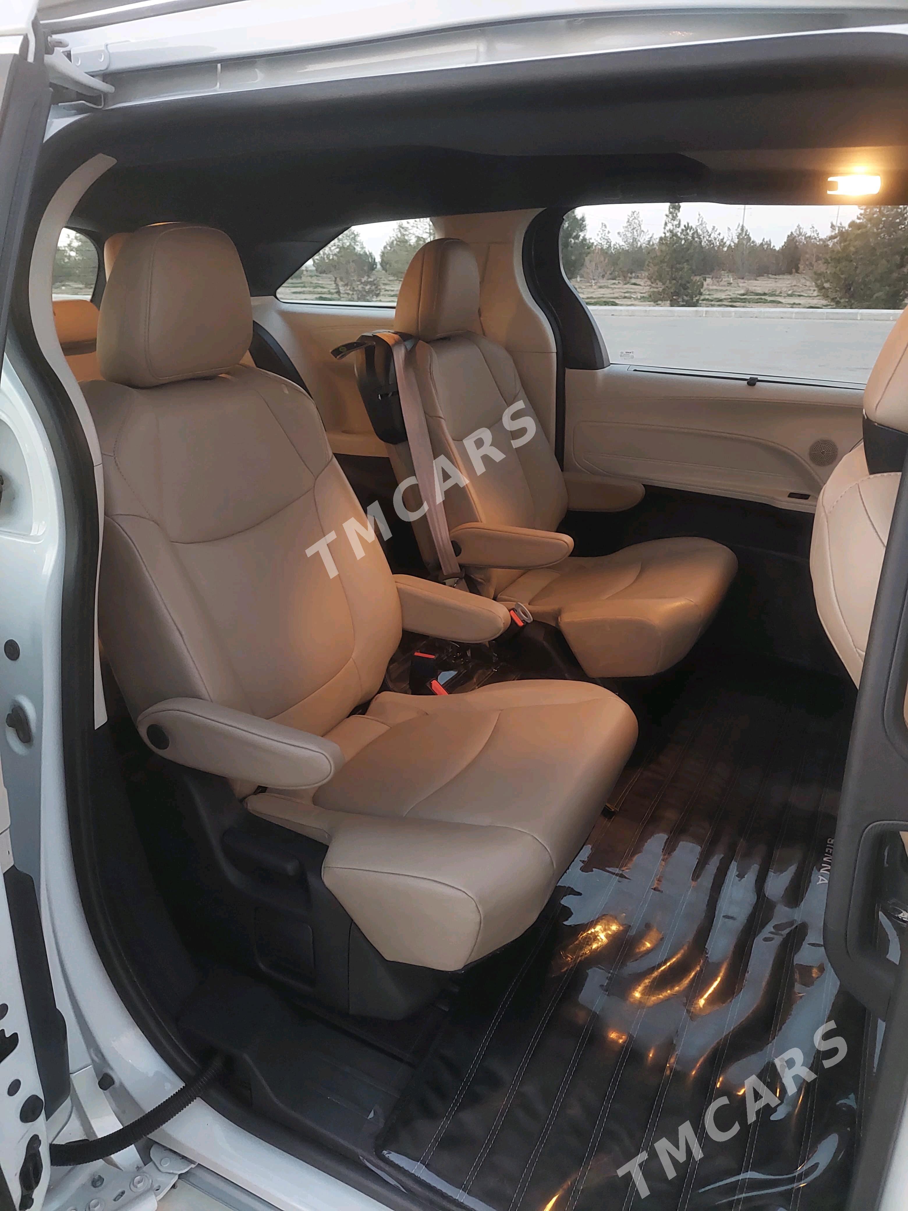 Toyota Sienna 2020 - 580 000 TMT - Ашхабад - img 4