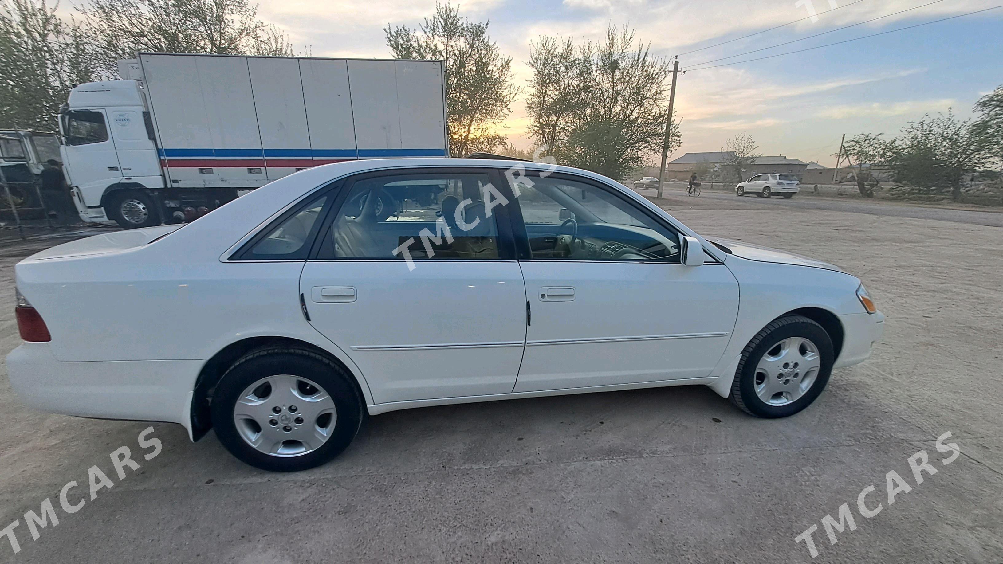 Toyota Avalon 2004 - 190 000 TMT - Мары - img 2