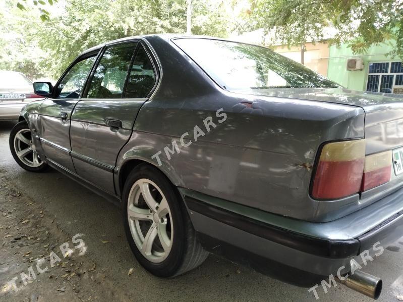BMW 520 1990 - 22 000 TMT - Ýolöten - img 3