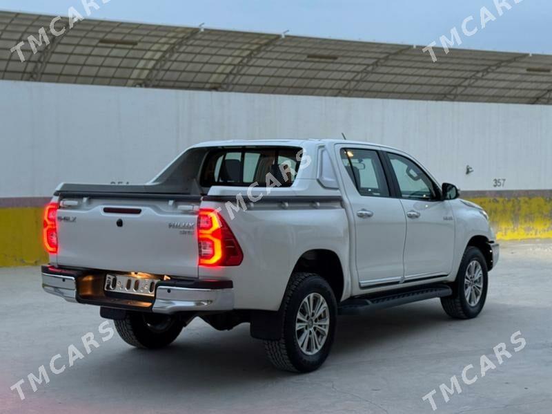 Toyota Hilux 2022 - 610 000 TMT - Ашхабад - img 6