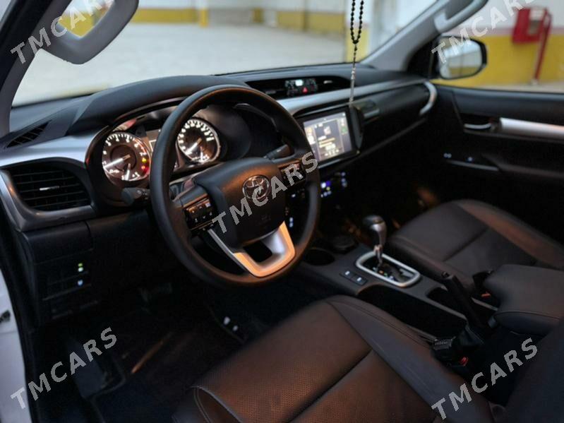Toyota Hilux 2022 - 610 000 TMT - Ашхабад - img 4
