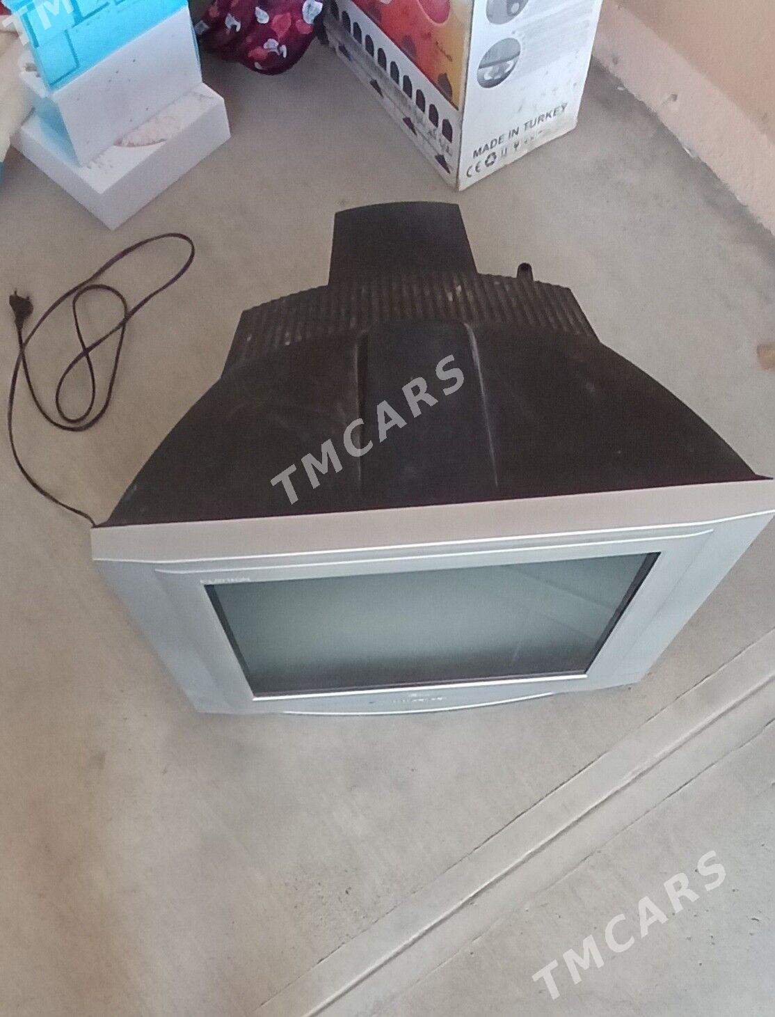 telewizor - 30 mkr - img 3