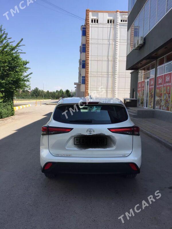 Toyota Highlander 2021 - 480 000 TMT - Мары - img 4