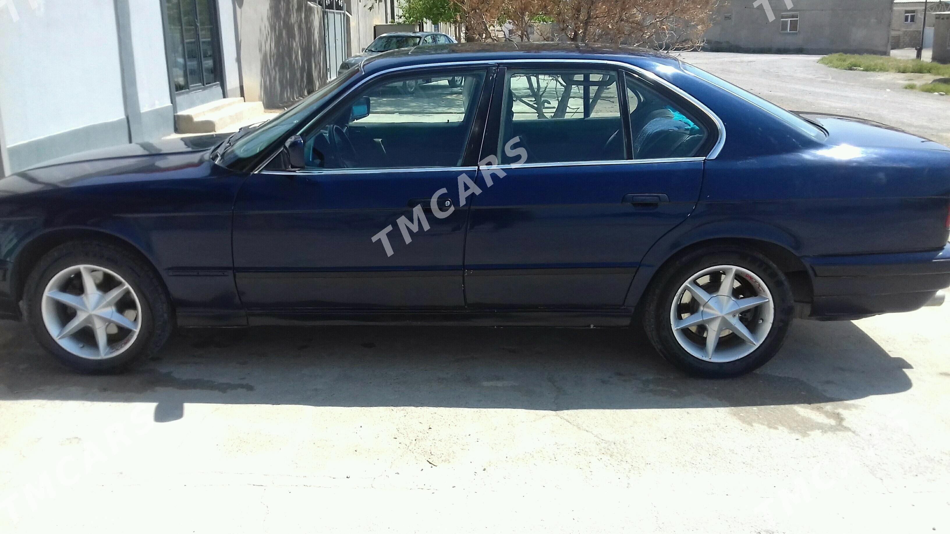 BMW 520 1988 - 31 000 TMT - Türkmenbaşy - img 1