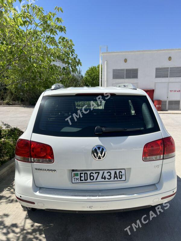Volkswagen Touareg 2005 - 145 000 TMT - Aşgabat - img 4