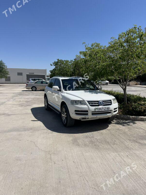 Volkswagen Touareg 2005 - 145 000 TMT - Aşgabat - img 2