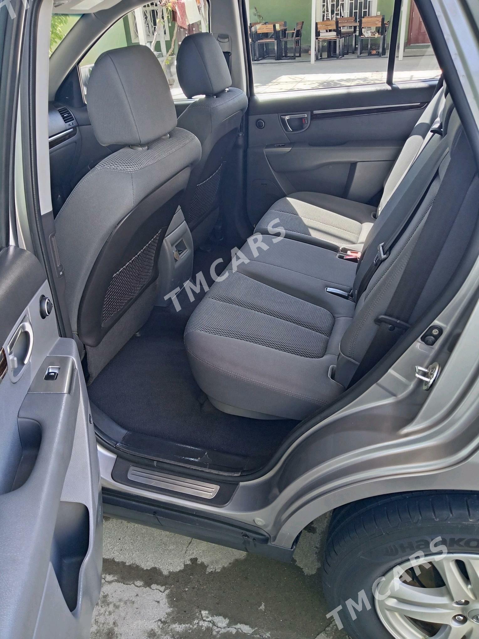 Hyundai Santa Fe 2010 - 225 000 TMT - Änew - img 1