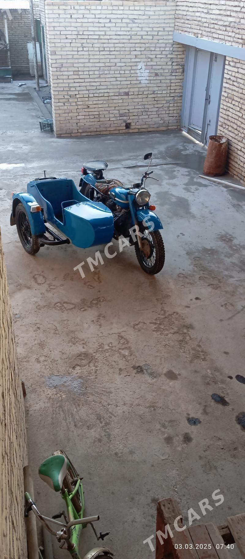 Ural 5557 1988 - 6 400 TMT - Sakar - img 2